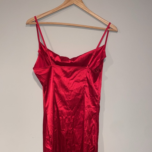SHEIN Red Satin Dress Women’s size Small - Picture 2 of 3